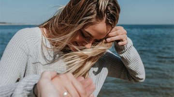 5 Fun Flirty Ways To Let Your Boyfriend Know You Poop