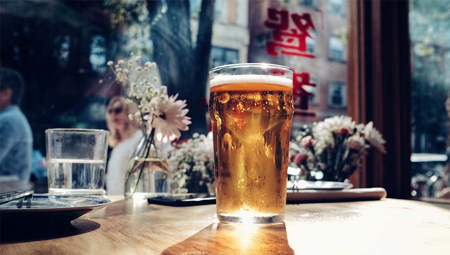 Coworker Threesomes, Juuling With College Kids, And Lost IDs: The Worst Stories From This Weekend